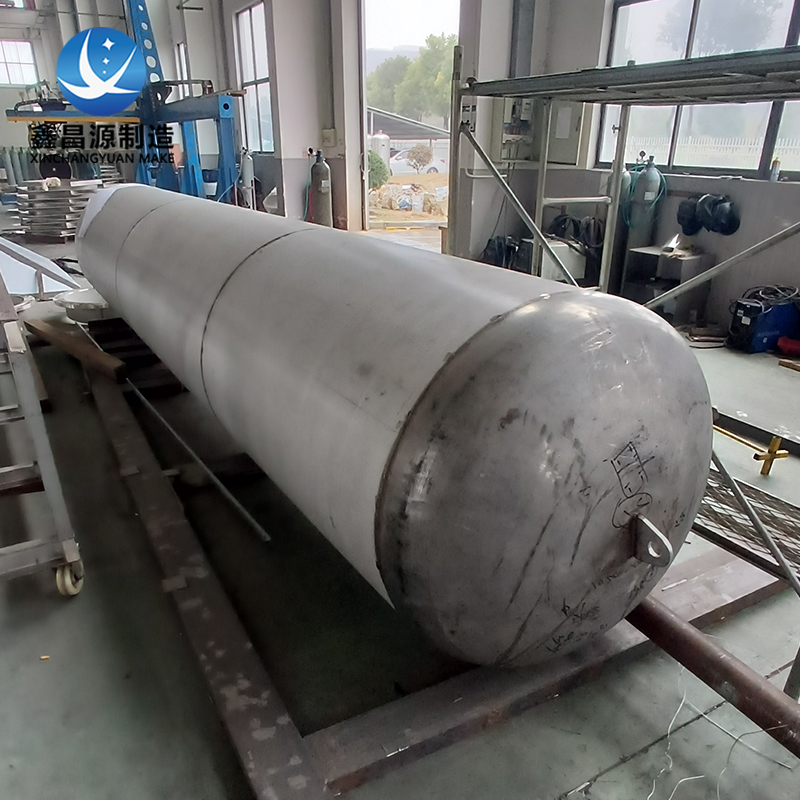 1641623346949617.jpg 不锈钢储罐-6.jpg